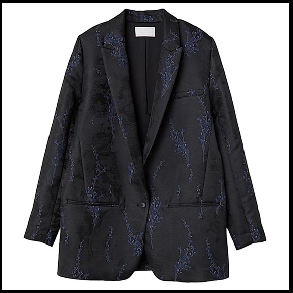 Oversized Single Breast Blazer size small - Picture 1 of 13